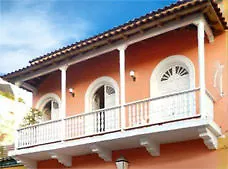 La Muralla Guest house 2*